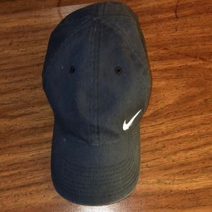 Nike womens hat